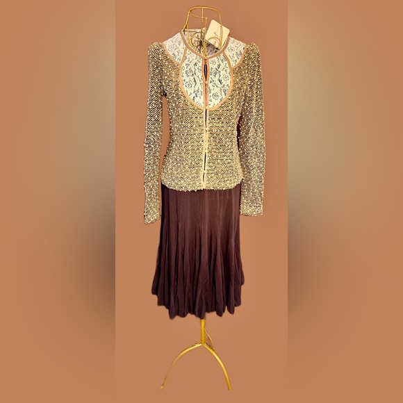 ONLY 1 LEFT, Size Medium Boho Brown and Ivory Ryu Top, Textured with Dot Detail - Picture 11 of 15